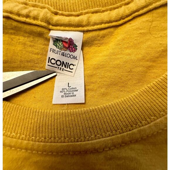 Sriracha Fruit of the Loom‎ Tee size L - Picture 3 of 5